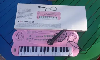 Piano infantil rosa