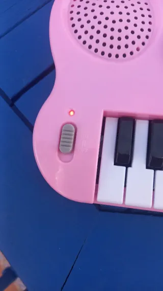 Piano infantil rosa