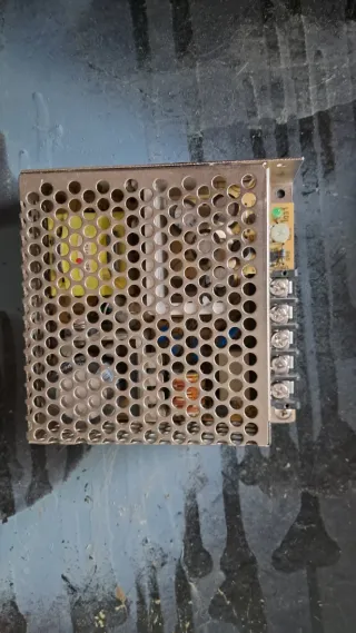 Alimentatore Mean Well