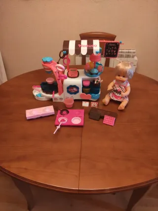 Nenuco Tienda Cupcakes 58*39 cm