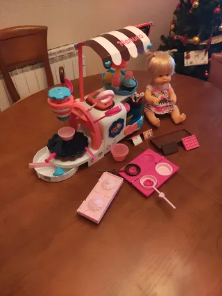 Nenuco Tienda Cupcakes 58*39 cm