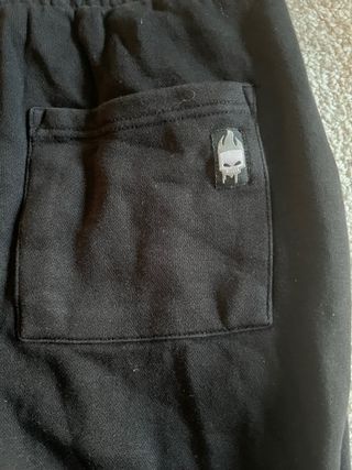 Pantalón cargo negro chico