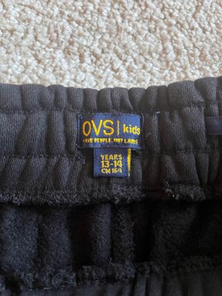 Pantalón cargo negro chico