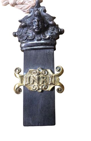 Antico Crocefisso in metallo e legno