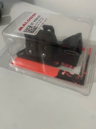 Caja de láminas Malossi vl6 carbono