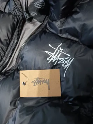 Chaqueta acolchada Stussy Negra