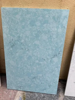 Mármol azul veteado