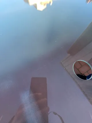 Mesa + 4 Sillas Jardín + Parasol