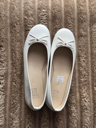 Manoletinas piel blancas Talla 36