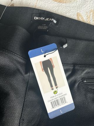 Pantalón DKNY Gris Talla L
