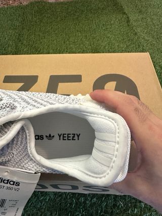 Adidas Yeezy Boost 350 V2 Gris Blanco