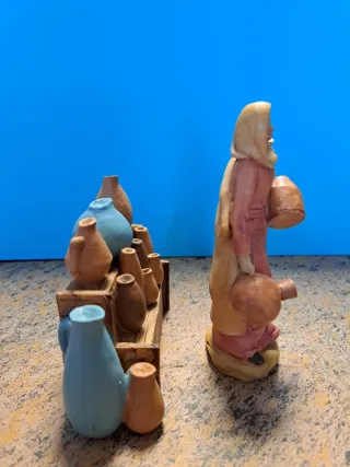 Figura Belén Mujer con Cántaros y puesto ceramica
