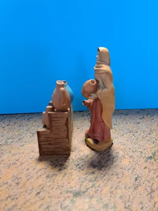 Figura Belén Mujer con Cántaros y puesto ceramica