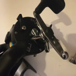 Carrete de pesca Iridium