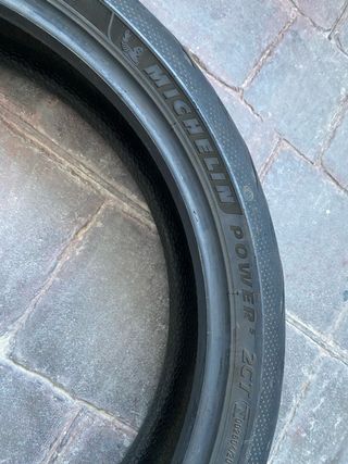 Neumático Michelin Power Road 5 120/70 ZR 17