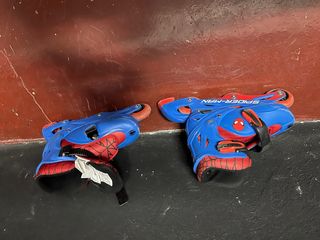 Patines niño Spiderman talla 27-30