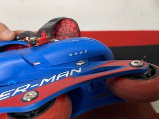 Patines niño Spiderman talla 27-30