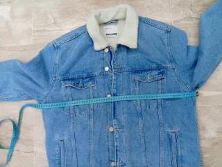 Chaqueta vaquera con forro de borrego