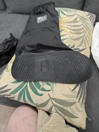 Cubre zapatos impermeables