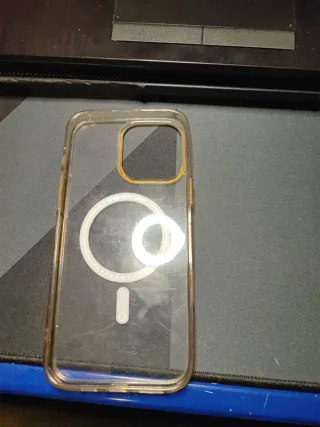 Custodia iPhone 14 Pro Trasparente MagSafe