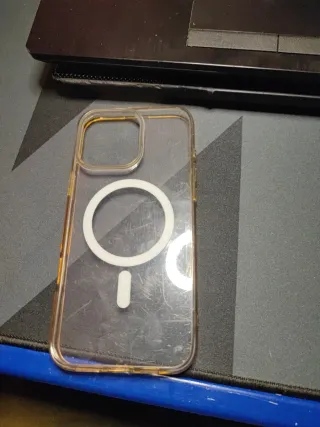 Custodia iPhone 14 Pro Trasparente MagSafe