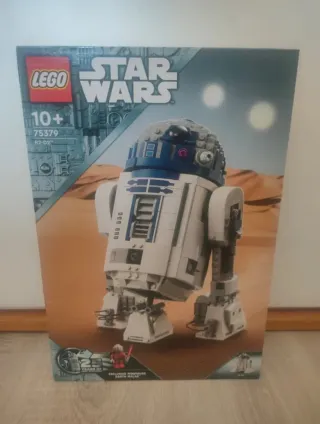 LEGO Star Wars R2-D2 (75379)