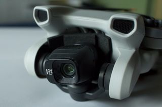 DJI Mini 3 solo drone no batteria no memory card