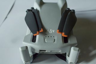 DJI Mini 3 solo drone no batteria no memory card