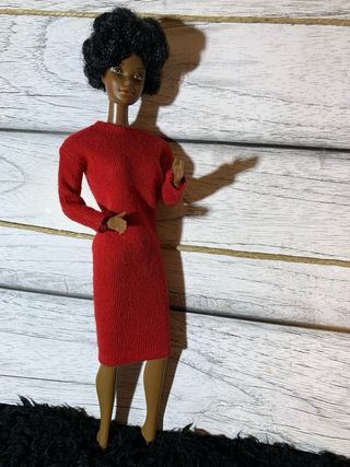 Barbie Ebony 1293 Mattel 1980/ vestito #2301 1985