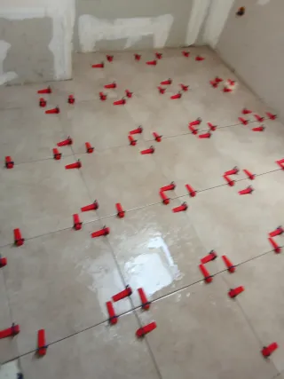 CONSTRUCCIONES ALI BOUTOB