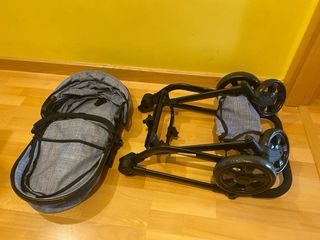 Carrito de bebé de juguete tipo Bugaboo