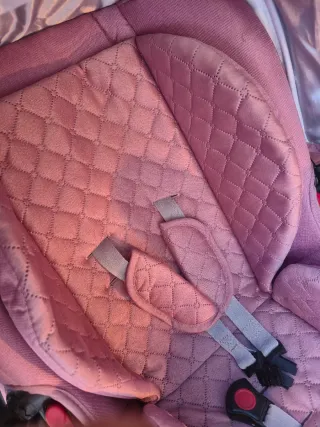Silla de coche para bebé rosa