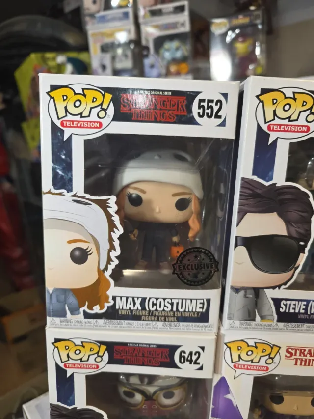 Lote 2 Funkos Stranger Things