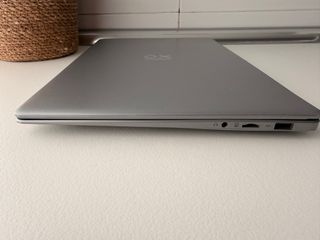 Ultraportátil Primux Gris