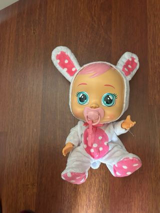 Bebe lloron grande de plastico.