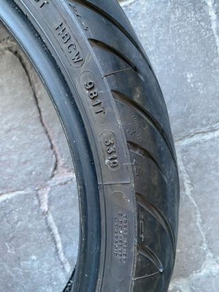 Michelin Pilot Road 2 120/70 R17