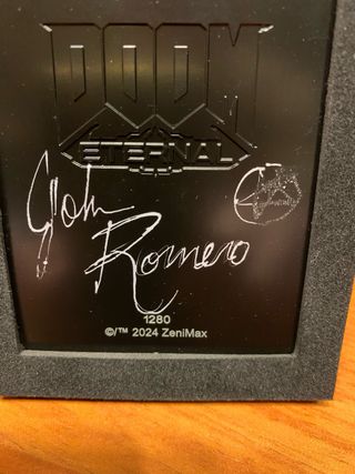 DOOM Eternal Crisol Espada Edición LimitadaFirmado