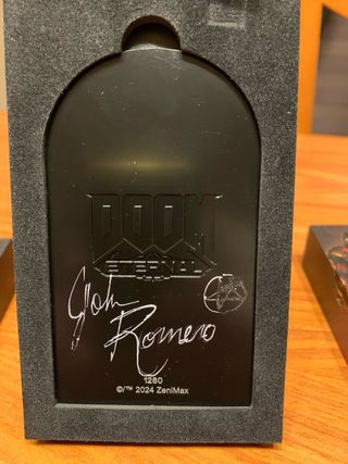 DOOM Eternal Crisol Espada Edición LimitadaFirmado