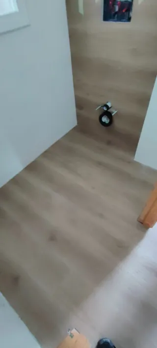 Instalación parquet y suelo laminado