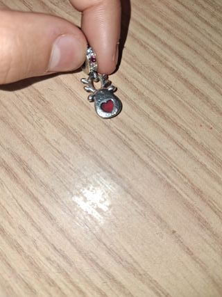 Colgante Pandora Reno Rojo