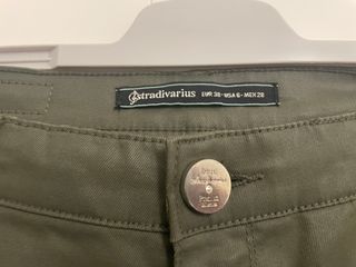 Pantalón Stradivarius Verde Talla M