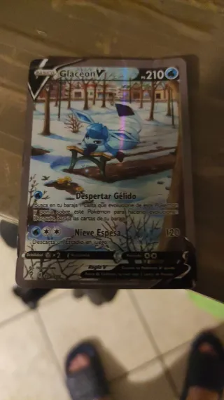 Carte Pokémon V, VMAX, GX e Allenatore