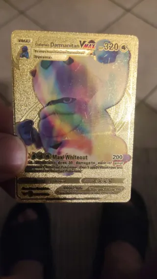 Carte Pokémon V, VMAX, GX e Allenatore