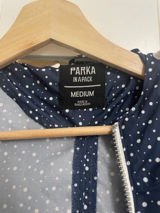 Chubasquero Parka azul talla M