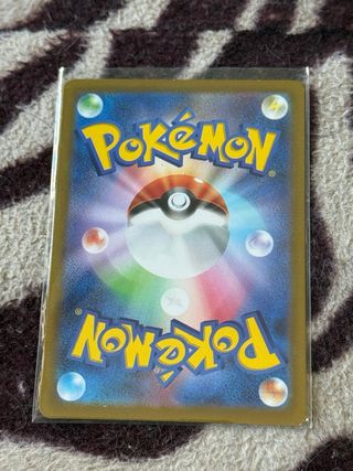 Carte Pokémon Zapdos di Galar 073/172