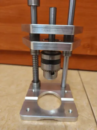 Plantilla perforación de carpintería metal