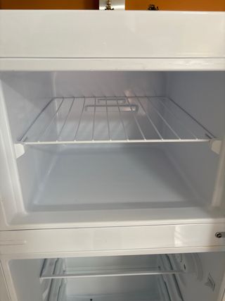 Nevera KONEN KOFRI2P144W24 Blanca