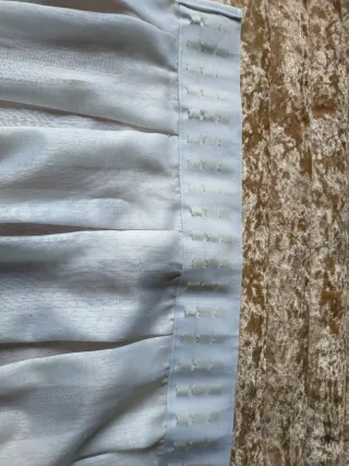 Cortina color blanco crudo