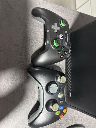 Xbox 360 120GB Negra