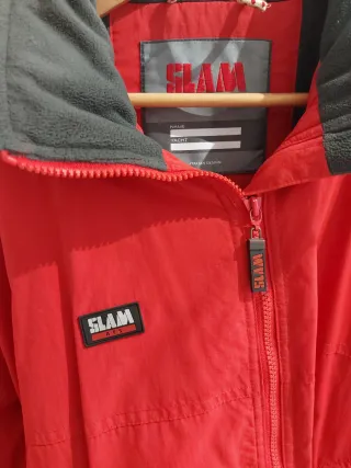 Chaqueta Slam Hombre Roja y Gris